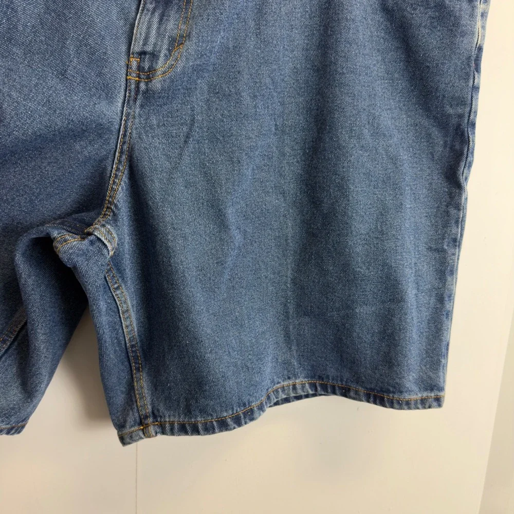 Basic Editions Mens Size 50 Denim Shorts Blue Medium Wash 100%‎ Cotton 10 Inseam